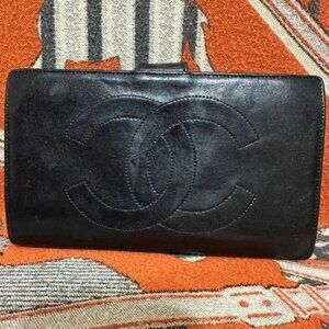 CHANEL Interlocking CC Vintage Black Wallet